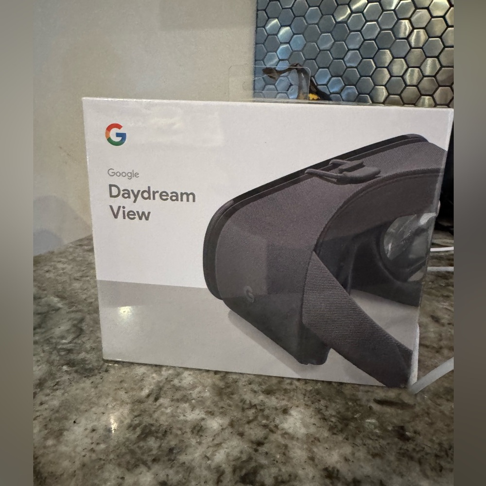The Google Daydream View NIB